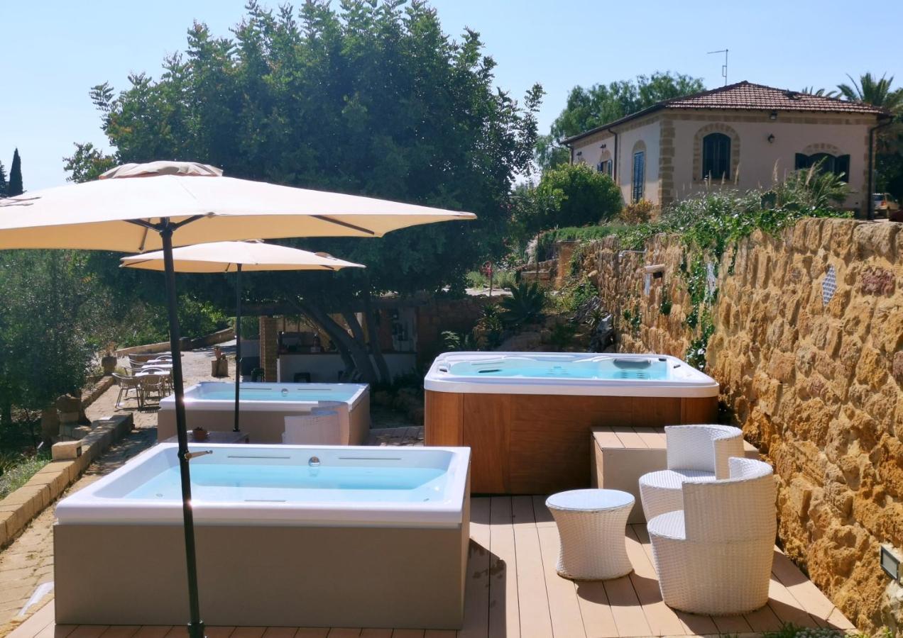 אגריג'נטו Villa La Lumia B&B Suites & Apartments מראה חיצוני תמונה
